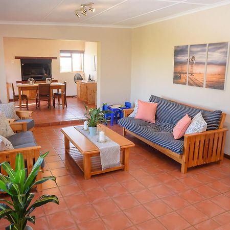 Oorvloed Guesthouse Swellendam Extérieur photo
